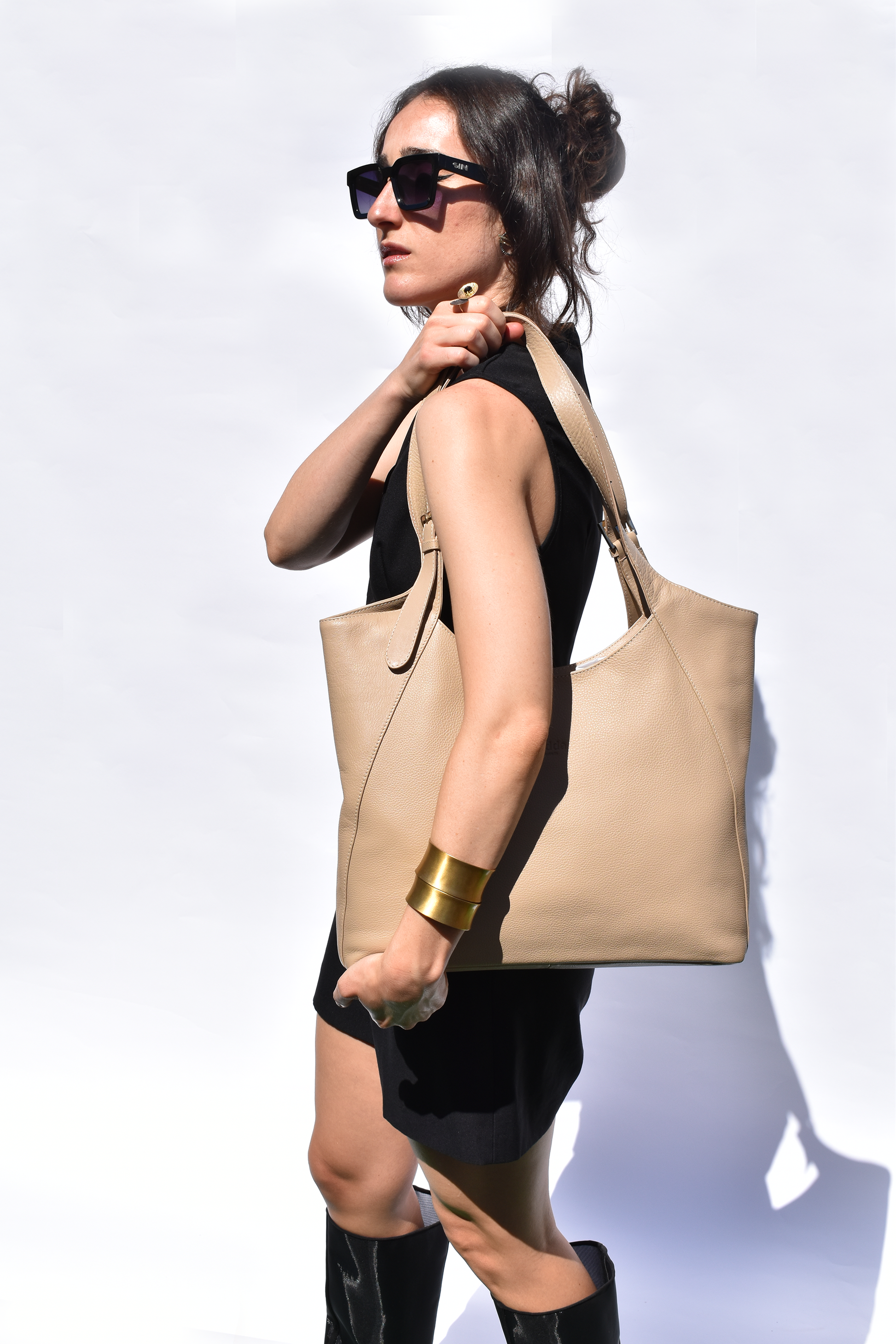 Margaret Tote Sand Full Grain Leather