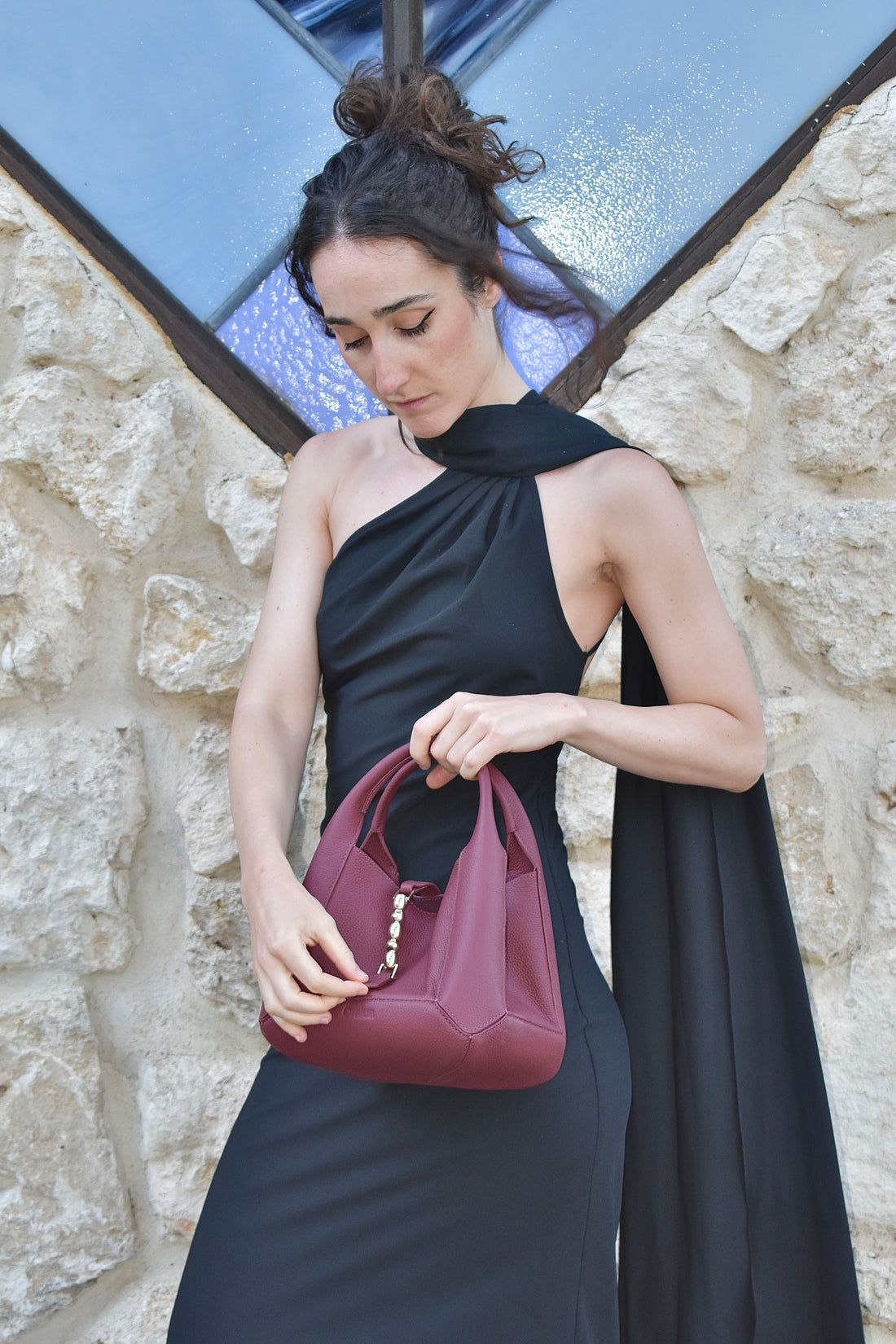 Coral Bucket Bag Shiraz Togo Pebble Leather - PREORDER