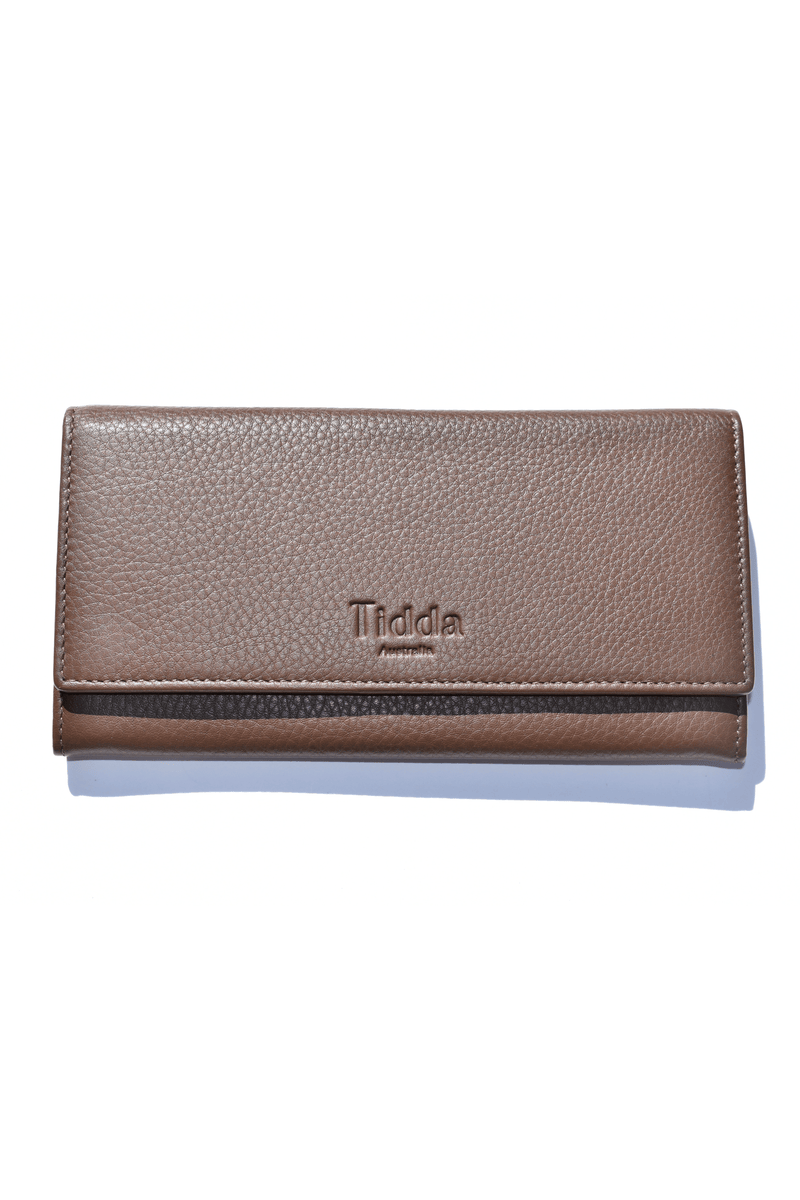 Ningaloo Wallet in Cocoa — Oralua