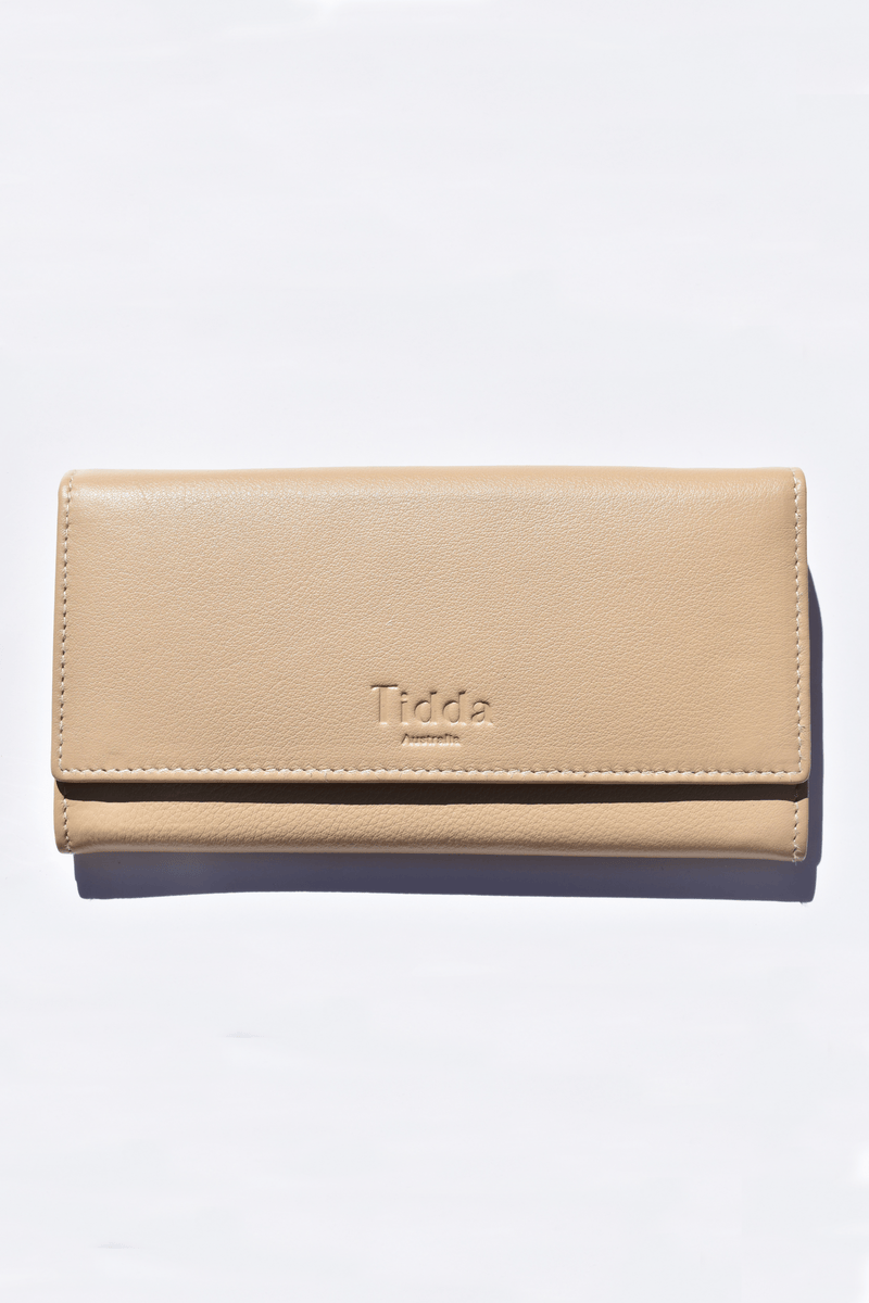 Ningaloo Wallet in Sand — Oralua